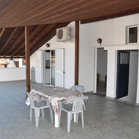 Apartments Stavroula Ηospitality Врасна Стая снимка
