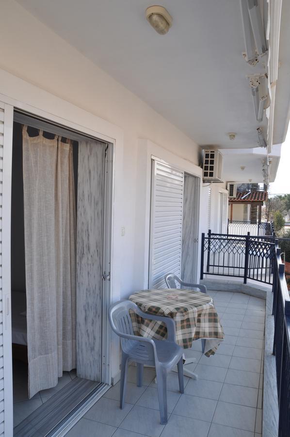 Apartments Stavroula Ηospitality Врасна Екстериор снимка