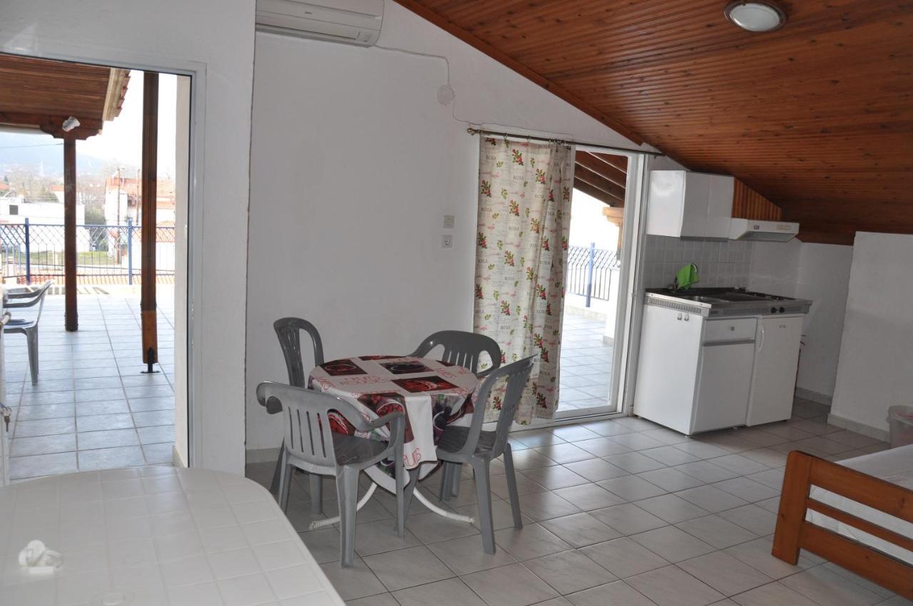 Apartments Stavroula Ηospitality Врасна Стая снимка